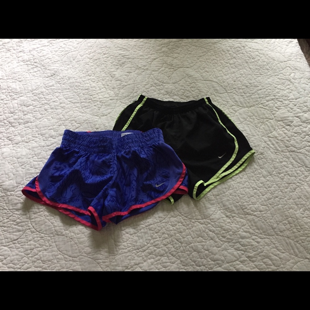 Nike running shorts sz Sm